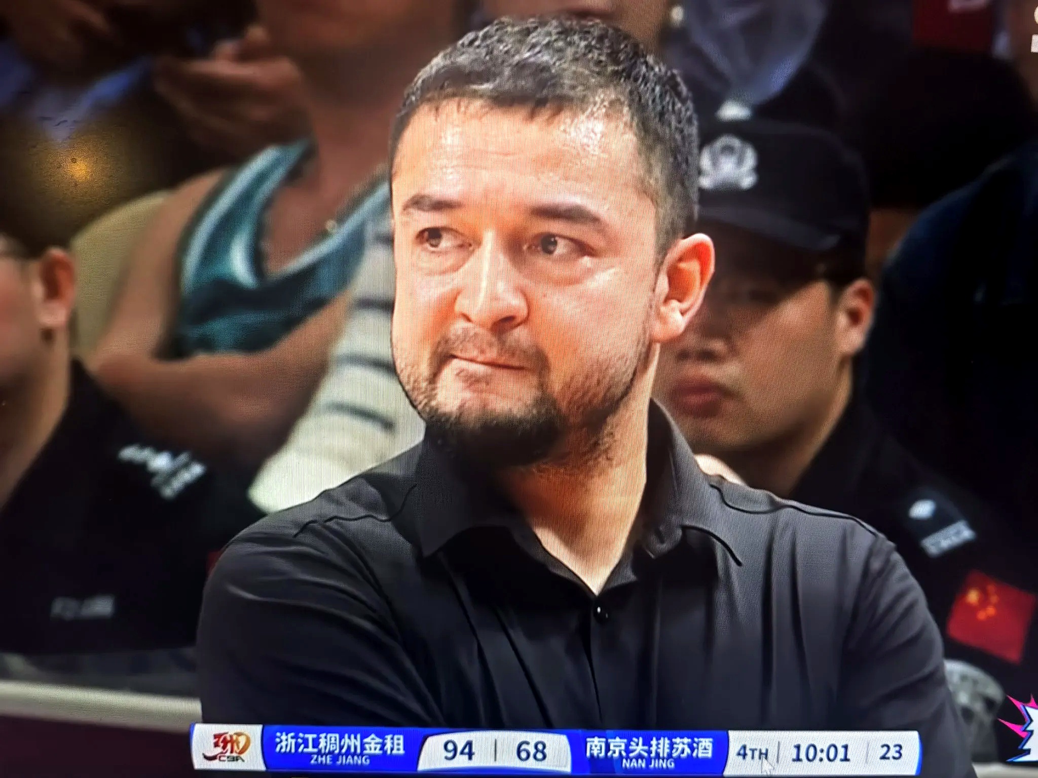 CBA季后赛赛程吃紧；本菲卡转会期强势反弹；赛场秩序良好；细节决定成败的简单介绍